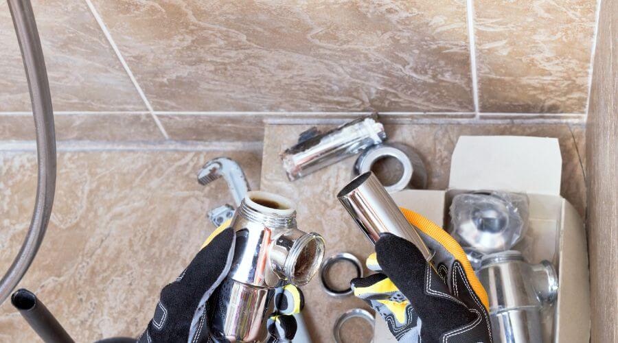 Professional gutter cleaning in Cedar, MN